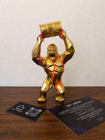 LEDMansion - Golden Urban Titan