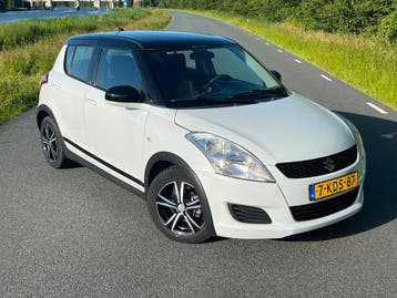 Suzuki Swift 1.2 5-D 2013 Wit, Auto's, Zwart, Origineel Nederlands, Handgeschakeld, Nieuw