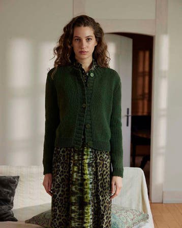 Breipatroon Damesvest Jelena met knopen in Cashmere+ - Lan, Ophalen of Verzenden, Nieuw
