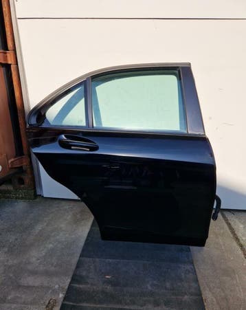Portier rechtsachter Mercedes C-klasse w204 (P065), Auto-onderdelen, Ophalen of Verzenden, Gebruikt, Mercedes-Benz