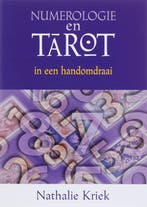 Numerologie en tarot in een handomdraai 9789063787356, Boeken, Verzenden, Gelezen, N. Kriek