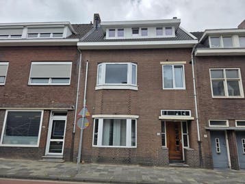 Kamer te huur in Heerlen - 15 m² - 2 kamer(s) - 2 kamers, Heerlen