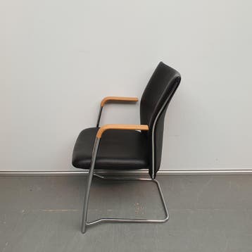 Gispen degelijke zware vergaderstoel - zwart leder (alleen p, Huis en Inrichting, Stoelen, Ophalen of Verzenden, Nieuw