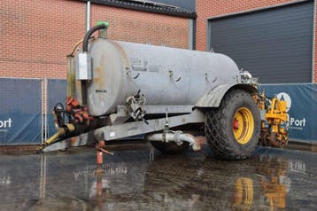 Veiling: Mestverspreider Joskin 2800/10D 1992, Ophalen, Gewasbescherming en Bemesting