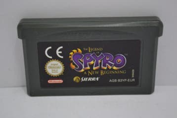 The Legend Of Spyro - A New Beginning (GBA EUR), Spelcomputers en Games, Verzenden, Zo goed als nieuw