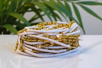 Waist Beads / Afrikaanse Heupketting - Osato - Beige / goud, Sieraden, Tassen en Uiterlijk, Kettingen, Ophalen of Verzenden, Nieuw