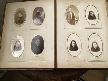 Onbekend - Antique Victorian Leather-Bound Photo Album - 92, Nieuw
