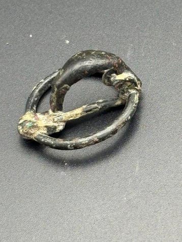 Antigua Brons Bronzen ringfibule uit Celtiberische cultuur —
