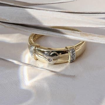 18 Krt. Bicolor gouden ring met hartje en diamant 0,07 ct., Gebruikt, Ophalen of Verzenden, 17 tot 18, Met edelsteen