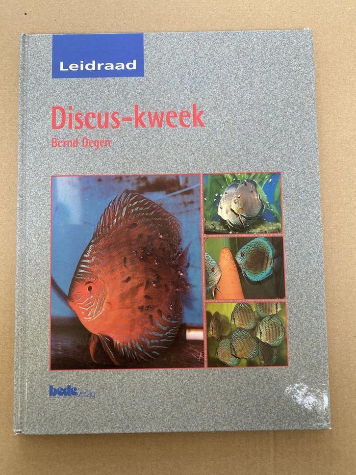 Handboek Discusvissen - Kweken en opfok - in nieuwstaat, Boeken, Dieren en Huisdieren, Zo goed als nieuw, Vissen, Verzenden
