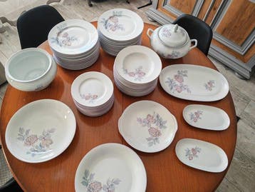 porcelaine de sologne - Tafelservies voor 12 (57) -