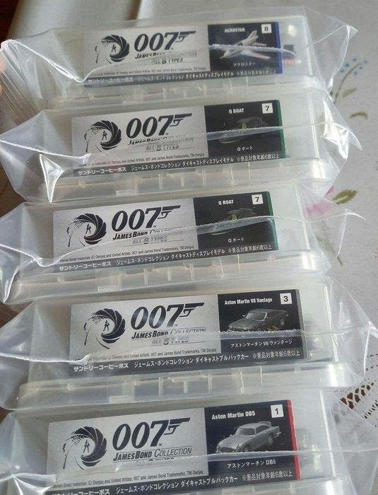 James Bond - Boss x 007 - Diecast Pull-Back Cars, Verzamelen, Film en Tv