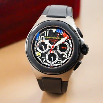 Girard-Perregaux - BMW Oracle Racing Laureato Flyback Chrono, Nieuw