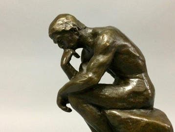Beeldje, De Denker naar Rodin - 1,9 kg - 20 cm - Brons