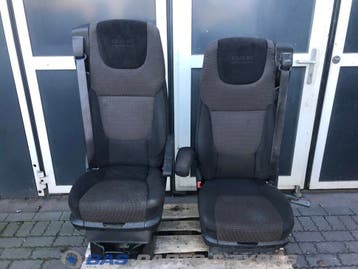 Stoelen set DAF 1844320, Auto-onderdelen, Vrachtwagen-onderdelen, Ophalen, Gebruikt, DAF, Interieur en Bekleding