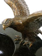 Vide-poche - Duitsland - Bronzen arend op marmer