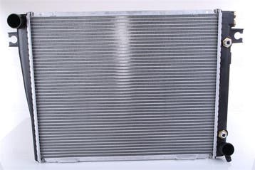 Radiateur o.a: BMW, 5 serie (E28), 6 serie (E24), Ophalen of Verzenden, Nieuw, BMW