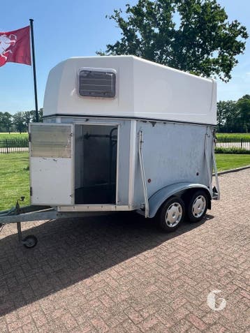 Leuke Blomert 2 paards paardentrailer/foodtrailer!, Dieren en Toebehoren, Ophalen, Zo goed als nieuw, 2-paards trailer