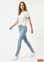 Levis Jeans Dames maat W26 / L34 Blauw Vintage, Ophalen of Verzenden, Nieuw