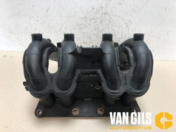 Inlaatspruitstuk Renault Clio O221446, Auto-onderdelen, Carrosserie en Plaatwerk, Ophalen of Verzenden