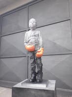 Mark Sugar - Carefree child (Orange boxing style 58)