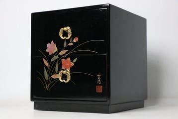 Aizu Lacquer (Aizu-nuri) Tweelaags sieradenkistje met