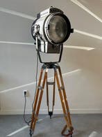 Bernhard Deltschaft Berlin - Theaterlamp - Hout, IJzer - op