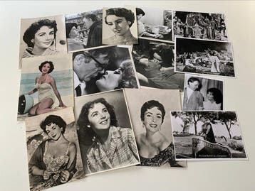 Lot of 14 - Original vintage photos - Elizabeth Taylor &, Nieuw