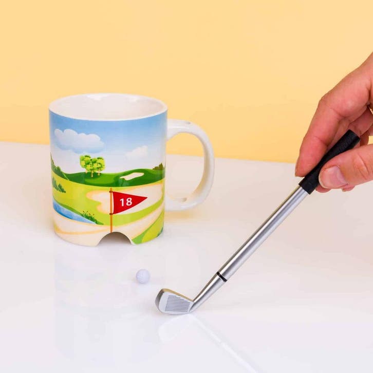 Golf mok met golfclub en bal, Huis en Inrichting, Keuken | Servies, Verzenden