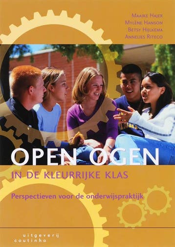 Open ogen in de kleurrijke klas 9789046900406 Maaike Hajer, Boeken, Verzenden, Gelezen, Maaike Hajer