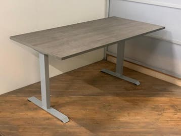 Nieuw Zit Sta Bureau Met Eiken Bureaublad - Aluminium Frame, Verzenden, In hoogte verstelbaar, Nieuw