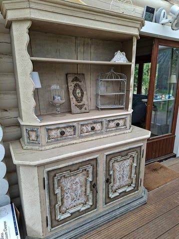 Hoog dressoir - Hout