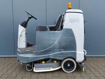 Nilfisk BR755 schrobmachine, Ophalen of Verzenden