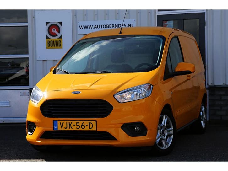 Ford Transit Courier | Zakelijke Lease v.a. €235.22 pm, Auto's, Bestelauto's, Lease, Automaat, Diesel, Overige kleuren, Ford, Financial lease