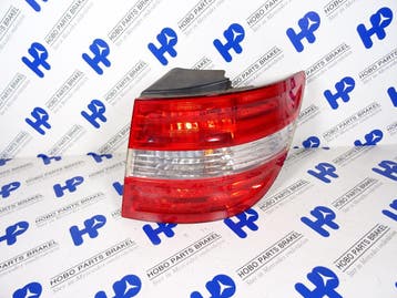 Achterlicht B-klasse w245 Lichtgetint Rechts, Auto-onderdelen, Ophalen of Verzenden, Gebruikt, Mercedes-Benz