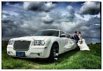 Trouwen trouwauto trouwvervoer huur een chrysler limousine, Met chauffeur, Personenauto