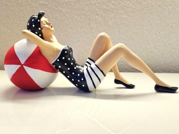sculptuur, Baddame Jaren 50 - 28 cm - resin, Antiek en Kunst
