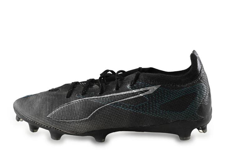 Puma Voetbalschoenen in maat 44 Zwart, Kleding | Heren, Schoenen, Zwart, Gedragen, Verzenden