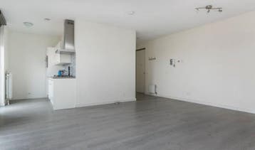 Te Huur 2 Kamer Appartement Teakhout In Zaandam, Direct bij eigenaar, Noord-Holland, Zaandam, Appartement
