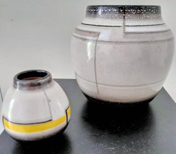 Pottenbakkerij De Vier Paddestoelen - Vaas (2) - Aardewerk -