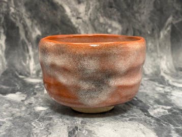 Iwasaki Shintei - Chawan - Keramiek - Zeze Ware Kabuto, Antiek en Kunst