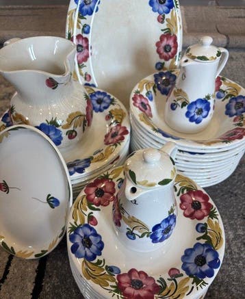 Richard Ginori - Eetservies voor 12 (41) - Keramiek