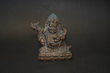 20e-eeuwse Chinese bronzen boeddhistische figuur die een