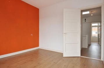 Te Huur 4 Kamer Appartement Vreeswijkstraat In Den Haag, Huizen en Kamers, Huizen te huur, Den Haag, Den Haag, Direct bij eigenaar