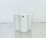 Iittala - Alvar Aalto - Vaas - Opaline glas - SAVOY