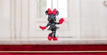 Leblon Delienne (XX-XXI) - sculptuur, Minnie Par Madame