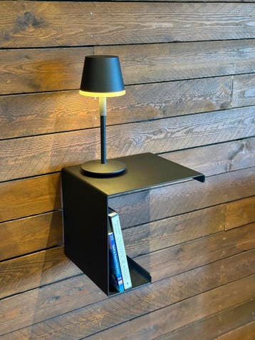 Mono Edge minimalistisch aluminium nachtkastje (Set van 2), Minder dan 45 cm, Nieuw, Minder dan 55 cm, Verzenden
