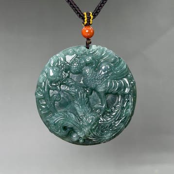 Snijwerk, Natural Jade Phoenix Pendant - 51 mm -