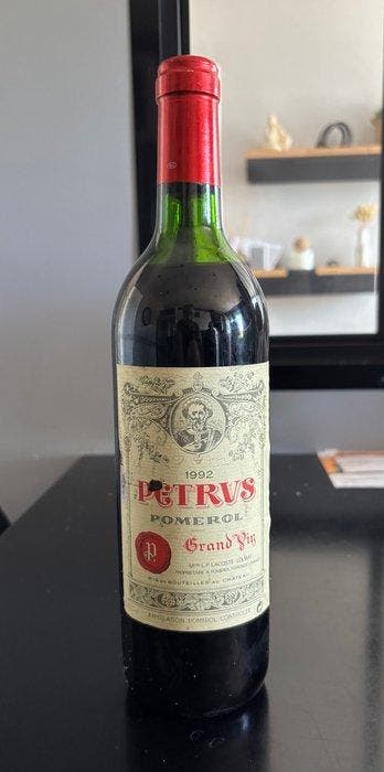 1992 Petrus - Pomerol - 1 Fles (0,75 liter), Verzamelen, Wijnen, Nieuw