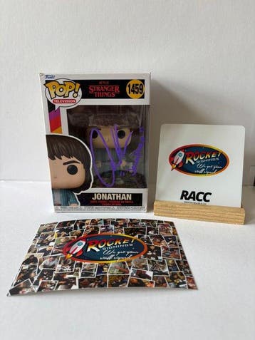 Stranger Things - signed by Charlie Heaton - Funko, Nieuw